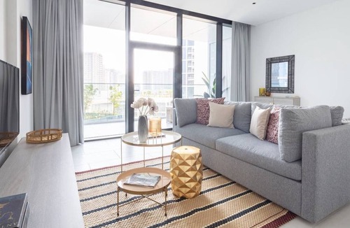 Downtown Dubai Apartment | Cozy & Spacious Studio in Burj Khalifa District