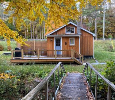 Lanesborough House | Cozy stream-side cabin