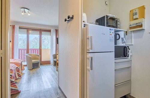 Barbotan-les-Thermes Apartment | Cozy studio near thermal baths with Wifi and parking, ideal for 2 people