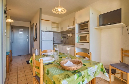 Barbotan-les-Thermes Apartment | Cozy studio for 2 with balcony, parking and Wifi in Barbotan-les-Thermes