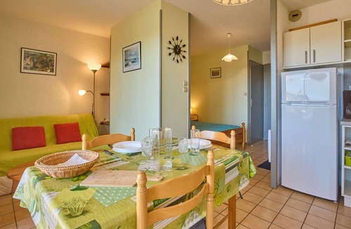 Barbotan-les-Thermes Apartment | Cozy studio for 2 with balcony, parking and Wifi in Barbotan-les-Thermes