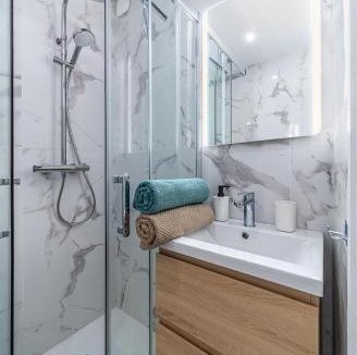 Gentilly Apartment | Cozy studio, 1 minute from Line 14 metro station