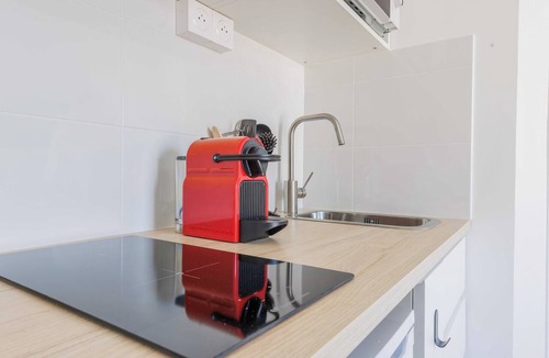 20th Arrondissement Apartment | Cozy Studio – 2P – Nation