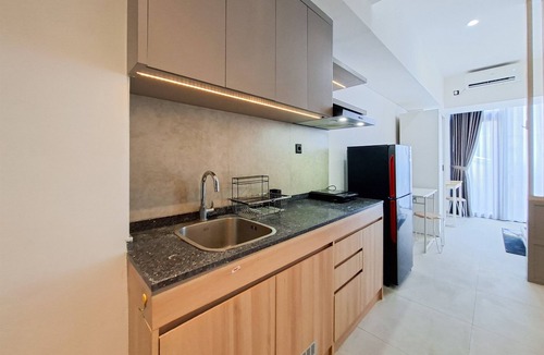 Pagedangan Apartment | Cozy Studio Apartment Carstensz Residence