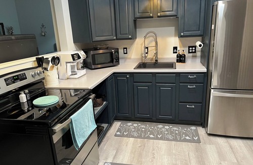 Thompson Ridge Apartment | Cozy Studio Apartment