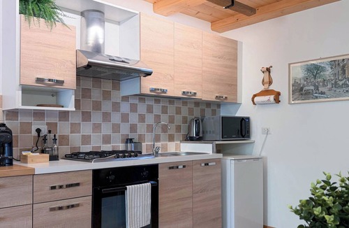Tesero Apartment | Cozy studio apartment in the Dolomites