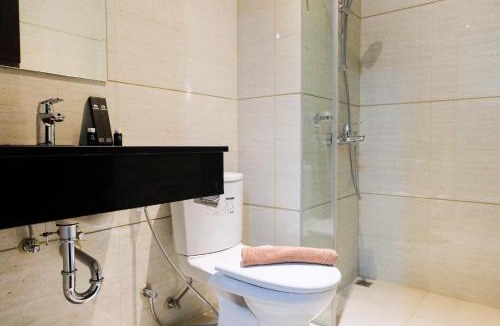 Tangerang Apartment | Cozy Studio Apartment at Brooklyn Alam Sutera By Travelio