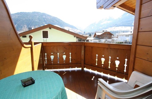 Mittersill Apartment | Cozy Studio Apartment in Mittersill near Ski Bus