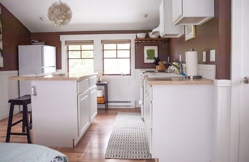 Sitka Apartment | Cozy studio apartment in quiet neighborhood.
