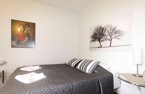 Hietalahti Apartment | Cozy studio apartment with excellent location in Kamppi, Helsinki (ID 7409)