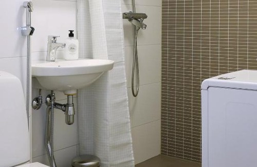 Hietalahti Apartment | Cozy studio apartment with great location in Kamppi, Helsinki (ID 9087)