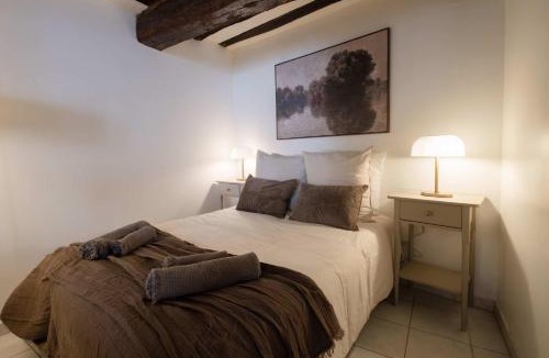 Sorbonne Apartment | Cozy Studio by Notre-Dame Latin Quarter