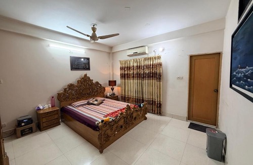 Mohammadpur Apartment | Cozy Studio Collection at Mohammadpur, Dhaka with AC & Keyless Entry