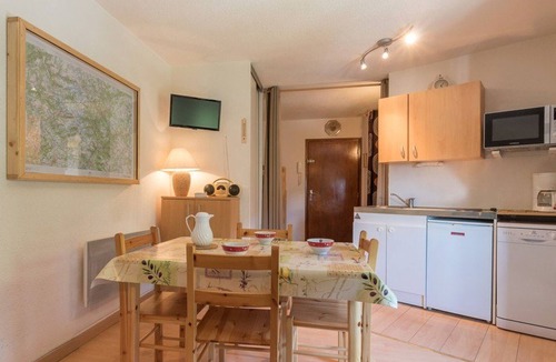 Chantemerle Apartment | Cozy Studio for 4 in Serre-Chevalier, Near Shops & Ski Slopes