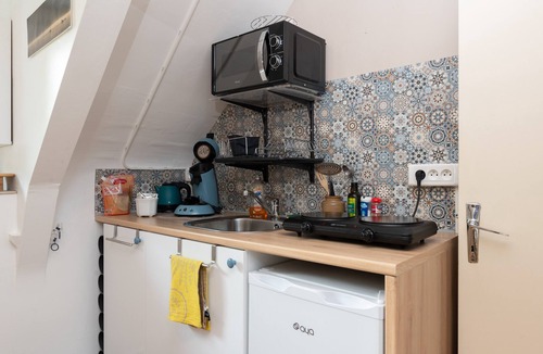 Theix-Noyalo Apartment | Cozy Studio 'Ideal Near the Sea and Vannes' with Wi-Fi