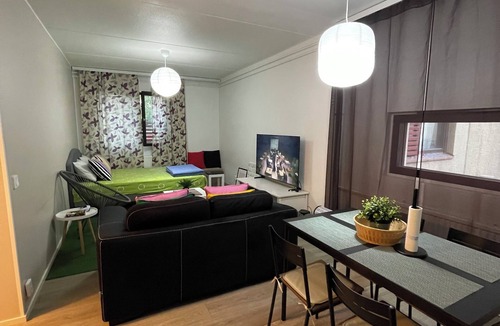 Vantaa City Centre Apartment | Cozy studio in beautiful Vantaa with fitness room