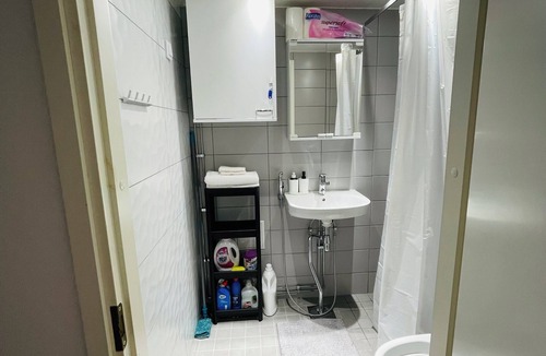 Vantaa City Centre Apartment | Cozy studio in beautiful Vantaa with fitness room