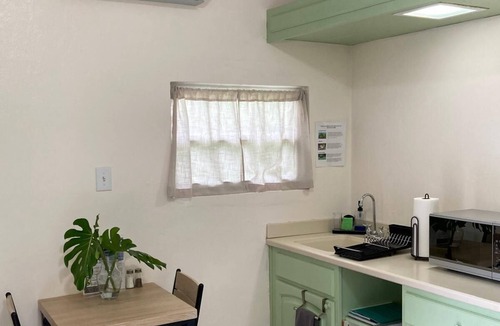 Bodden Town Apartment | Cozy Studio In Center of Island Close to Health City, Beaches and Restaurants