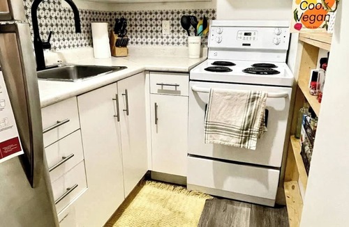 Mount Pleasant Apartment | Cozy studio in the heart of Mount Pleasant!