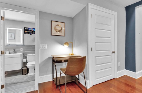 Old City Apartment | Cozy Studio| Old City | 1Bed | Independence Hall