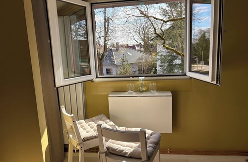 Mahlsdorf Apartment | Cozy studio on the outskirts of the city. Pet friendly!