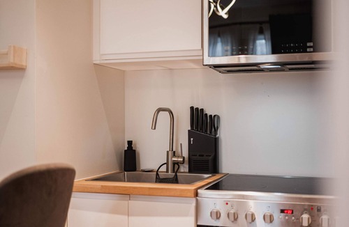 Shaughnessy Village Apartment | Cozy Studio Perfectly Located in Montreal
