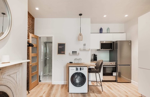 Shaughnessy Village Apartment | Cozy Studio Perfectly Located in Montreal