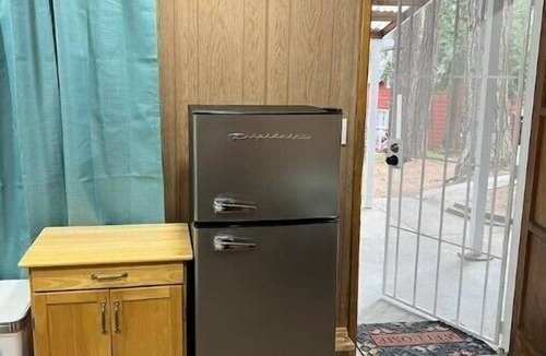 Running Springs Apartment | Cozy Studio retreat in San Bernardino Mountains. Pet-Friendly!