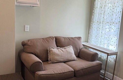 Middletown Apartment | Cozy Studio Retreat in Middletown