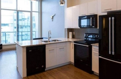 Downtown Edmonton Apartment | Cozy Studio: Skyline Views near Churchill Square