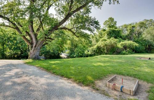 Liberty Apartment | Cozy Studio Stay in Liberty: Hike, Relax, Explore!