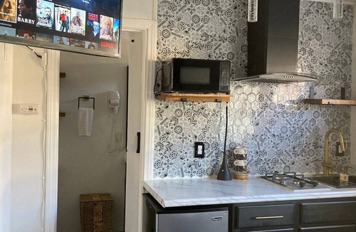 Banning Apartment | Cozy Studio w/Kitchen near Casino & Highway