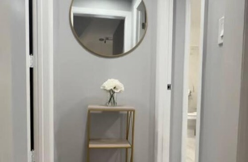 New Rochelle Apartment | Cozy Studio with 1 Bed & Comfy Sofa Bed