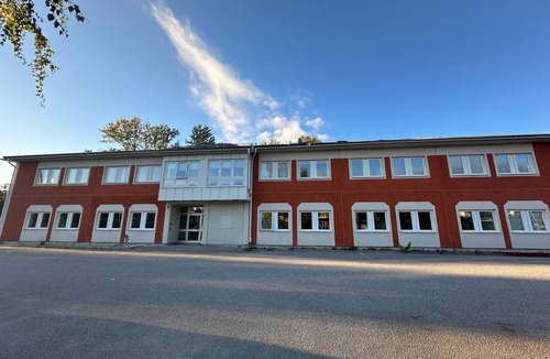 Karrdal Apartment | Cozy Studio with 3 beds in Sollentuna, Stockholm