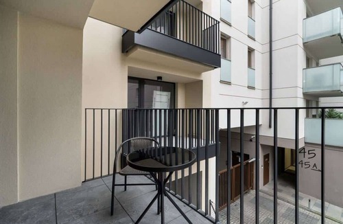 Jezyce Apartment | Cozy Studio with a Balcony | Close to the Center of Poznań