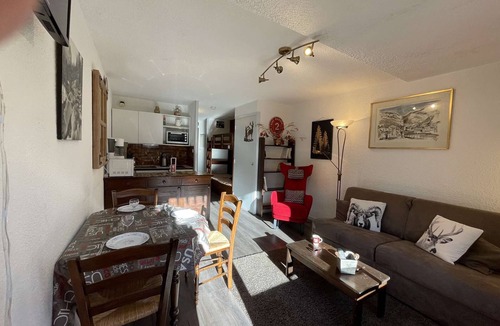 Chantemerle Apartment | Cozy studio with mountain nook for 4 people in Chantemerle