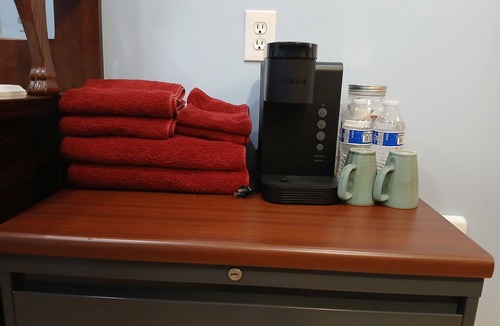 Sunbury Apartment | Cozy studio with WiFi and AC in charming Sunbury