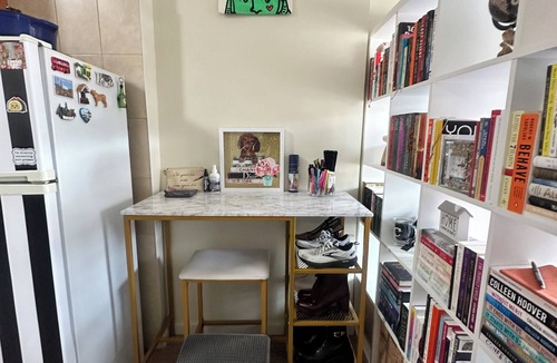 Bensonhurst Apartment | Cozy studio with WiFi and AC in Brooklyn just steps from N train