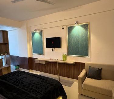 Ghaziabad Apartment | Cozy Studioo