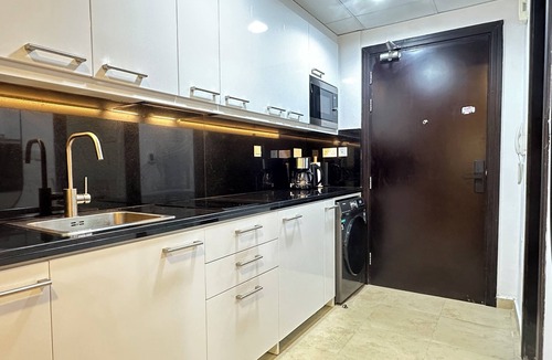 Dubai Condo | Cozy & Stylish Studio in DSO