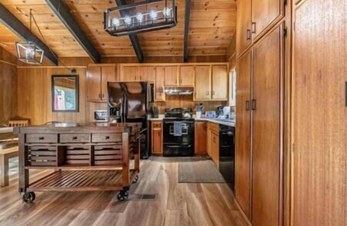 Sunnyside House | Cozy Sunnyside Cabin, Cozy Sunnyside Cabin