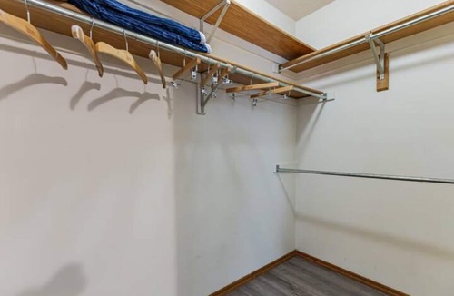 Champaign House | Cozy Three Bed/Two Bath, Fireplace & Fenced Yard