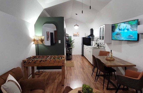 Westside Cabin | Cozy Tiny Home Entire Private Guest House Independent Cabin with Jacuzzi