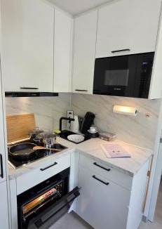 Stuttgart Apartment | Cozy Tiny-House - ComfyHome Apartments