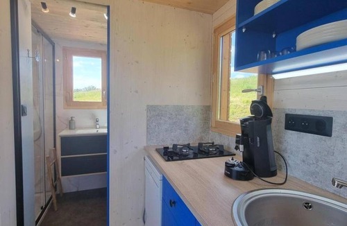 Sail-les-Bains Apartment | Cozy Tiny House with AC - 4 guests
