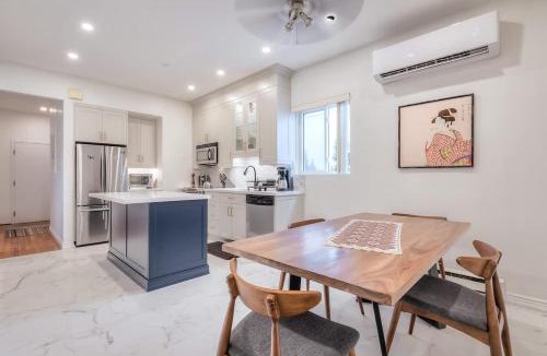 High Park North Apartment | Cozy Toronto Apt Steps from High Park