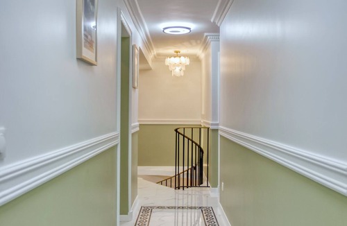 Quartier de la Roquette Apartment | Cozy Triplex 250m² 6BR Modern w/Aircon Modern-NEW