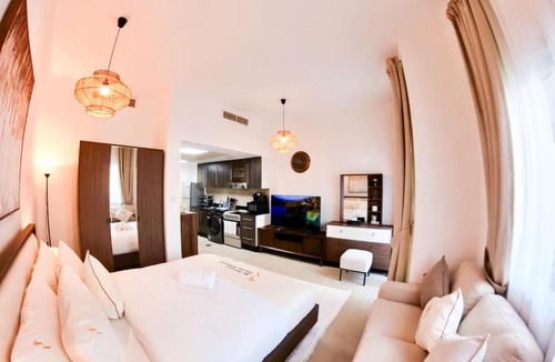 Abu Dhabi Apartment | Cozy Urban Studio - Peach Bliss Haven Retreat