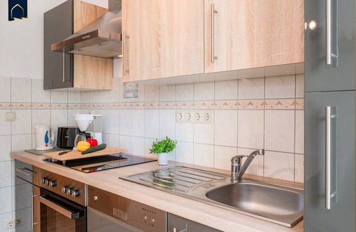 Heringsdorf Apartment | Cozy vacation apartment in Heringsdorf with balcony - only 200 m to the beach
