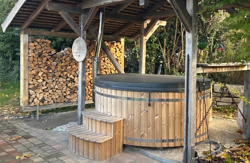 Heringsdorf Apartment | Cozy vacation apartment in Heringsdorf with large garden - only 550 m to the beach